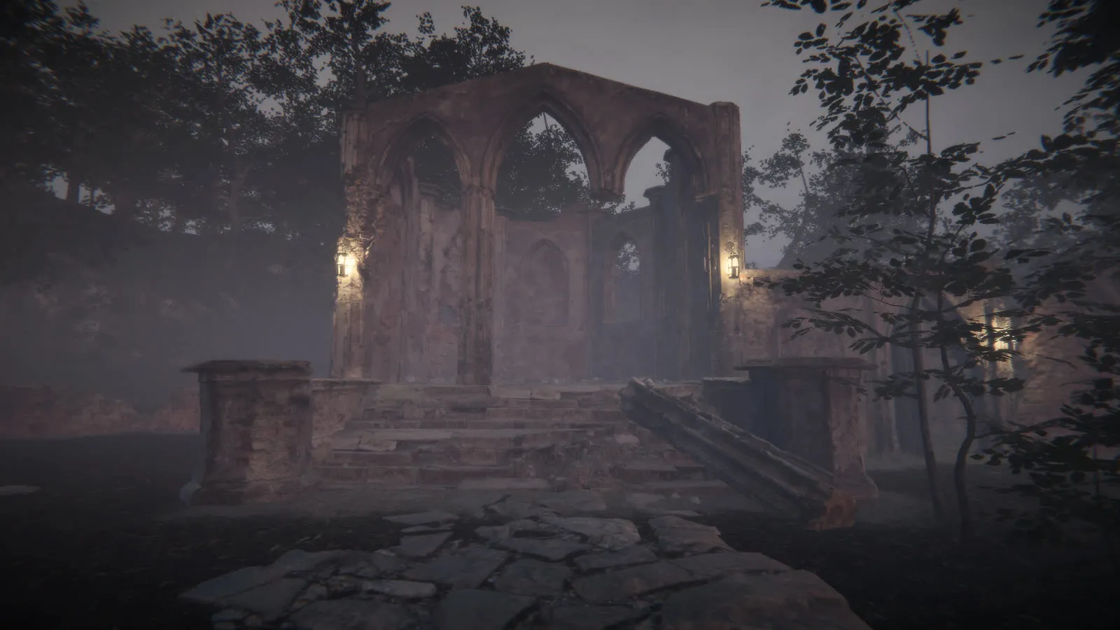 Ruinas iluminadas por faroles de noche